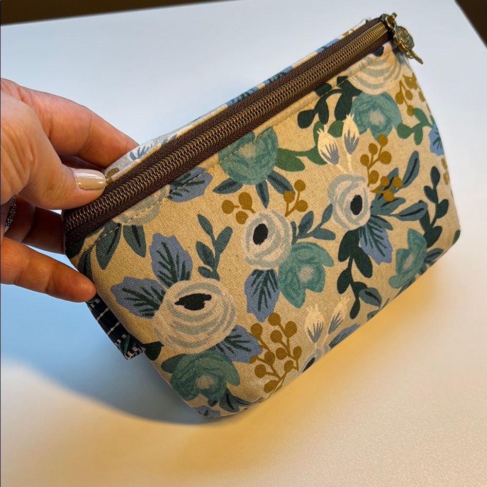Floral Canvas crossbody sling/fanny pack